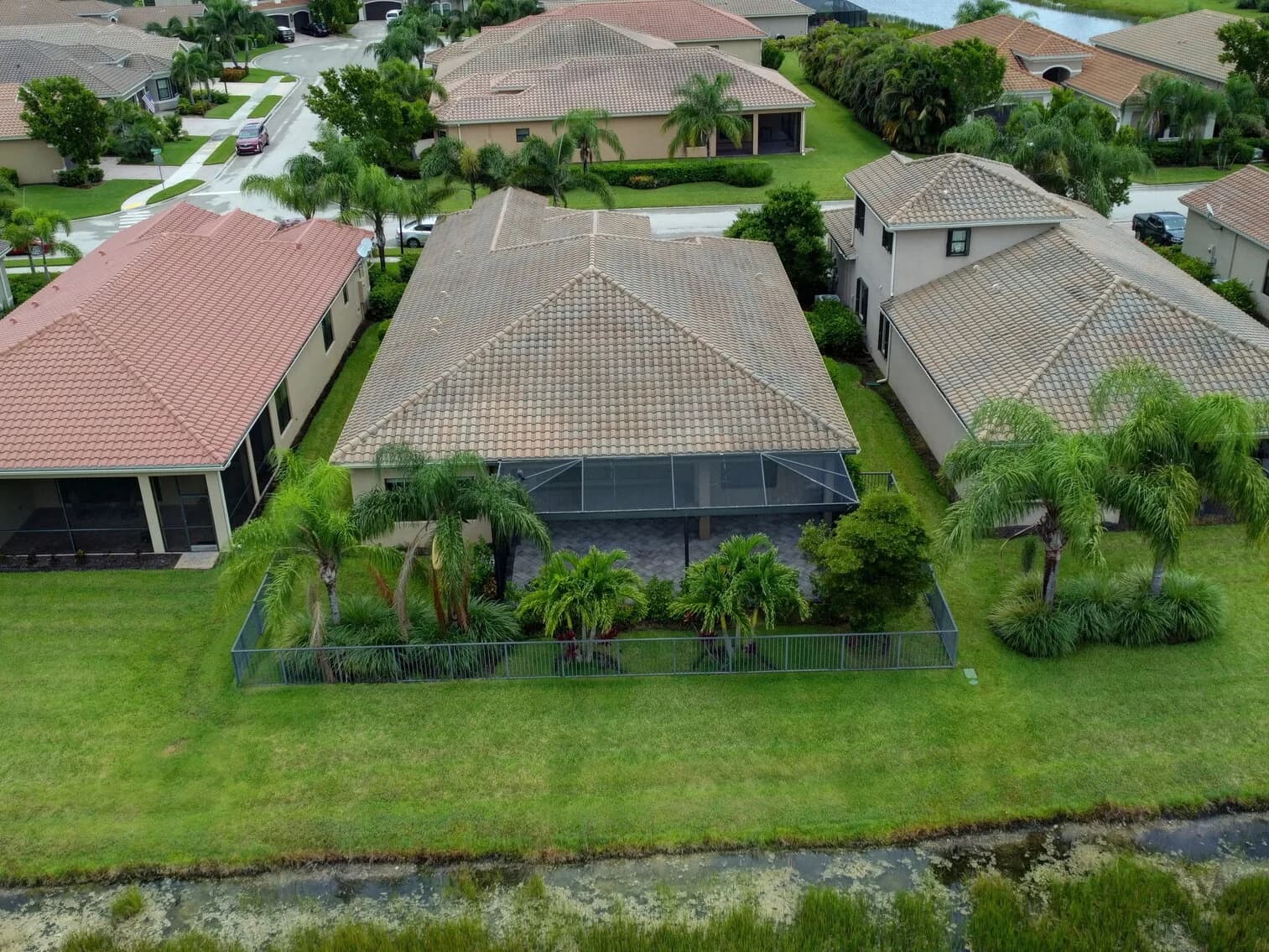Fort Myers Marina Bay, Estate Online Auction — auction photograph 62