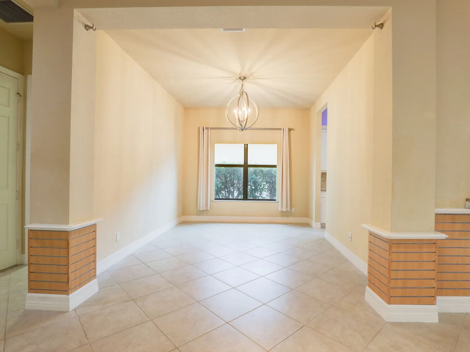 Fort Myers Marina Bay, Estate Online Auction — auction photograph 67