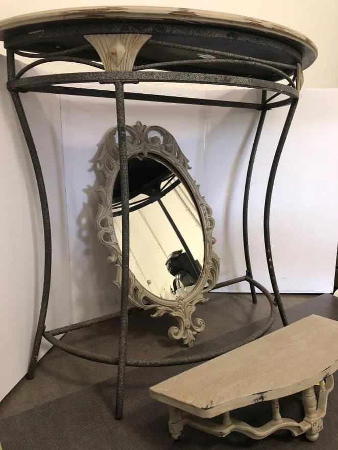 Legacy of the Pen: Rare Wines and Art from a Political Journalist’s Estate, Online Auction — auction photograph 4