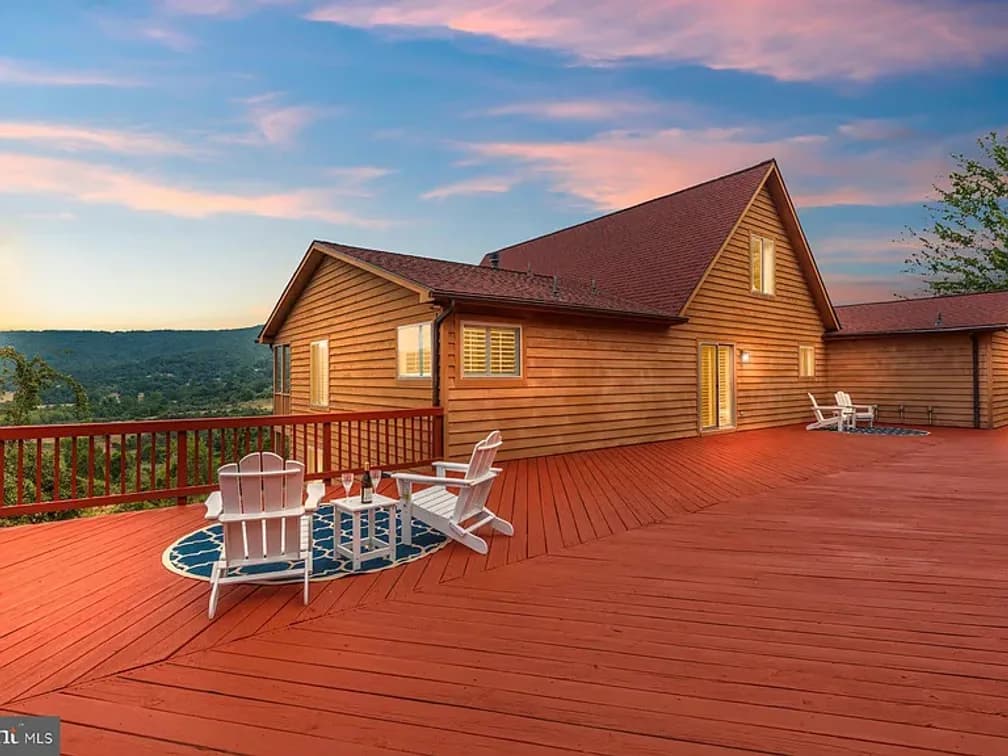Front Royal 13 Acre Chalet Downsizing Online Auction — auction photograph 11