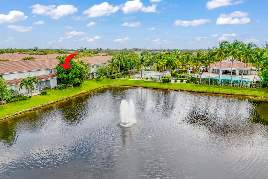 Thousand Oaks Townhouse Riviera Beach, Online Auction, Palm Beach County — auction photograph 34