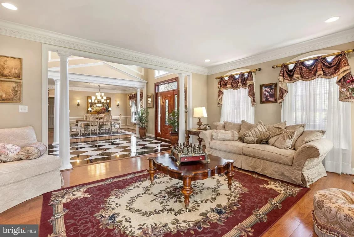 Loudoun $1.45 Mil Mansion Downsizing Online Auction — auction photograph 5