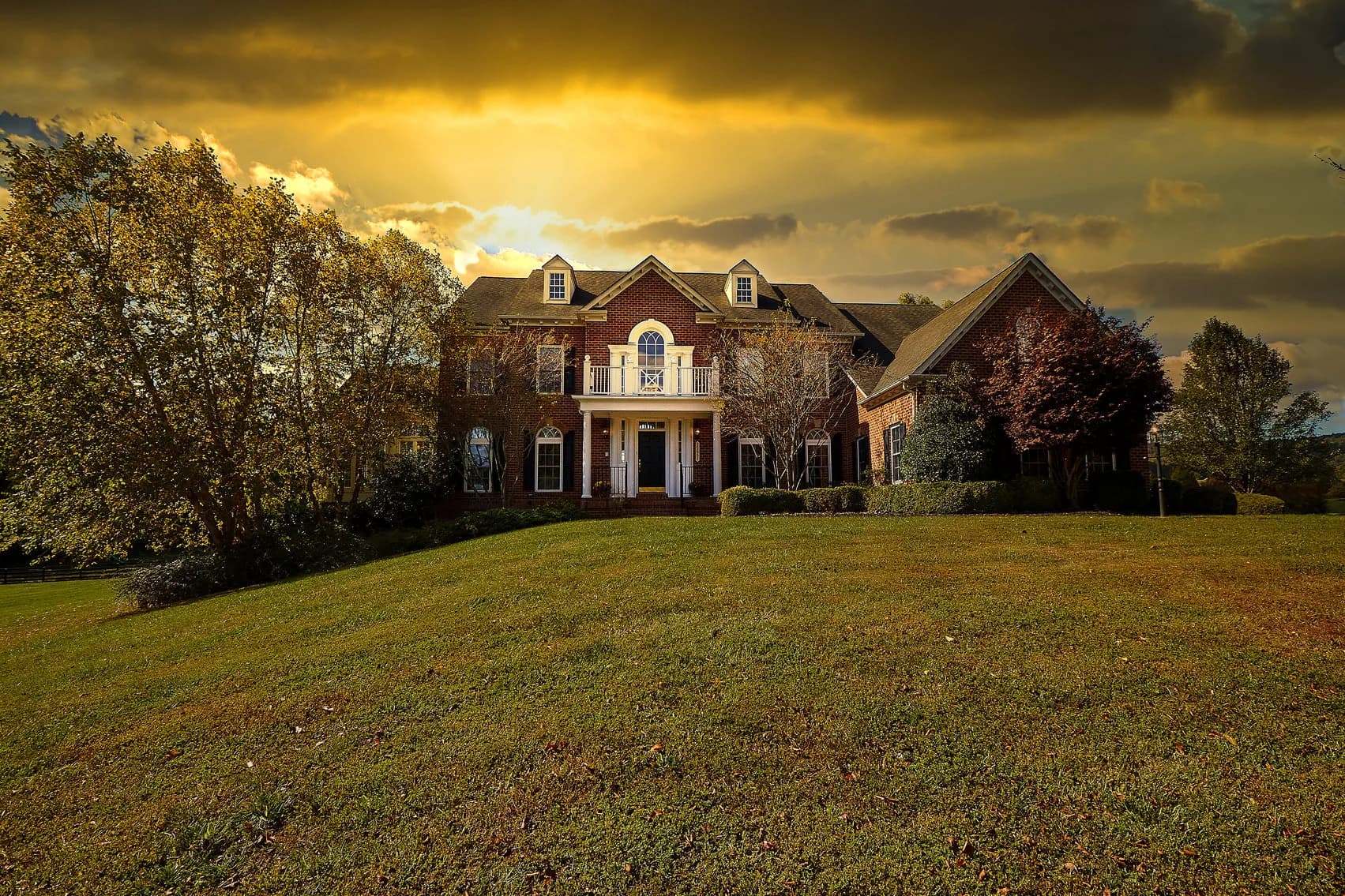 Loudoun Mansion Online Downsizing Auction — auction photograph 2