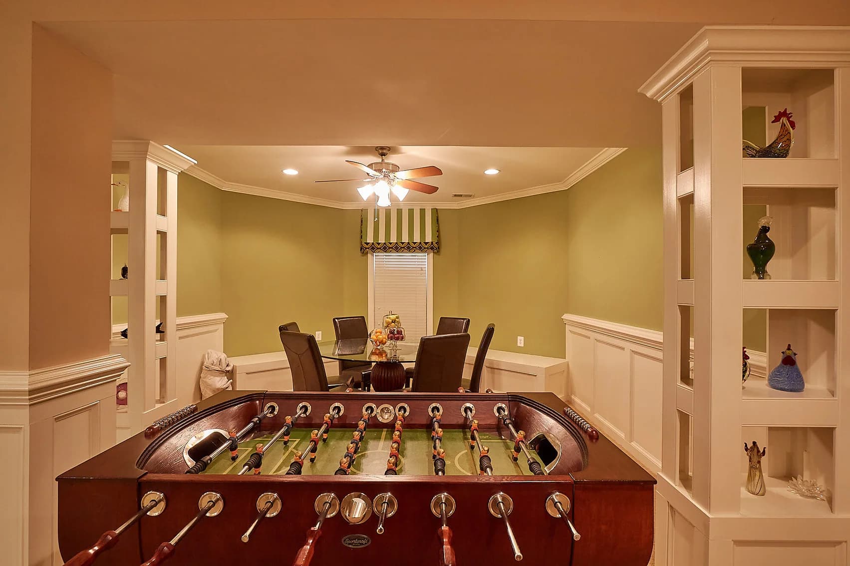 Loudoun Mansion Online Downsizing Auction — auction photograph 12