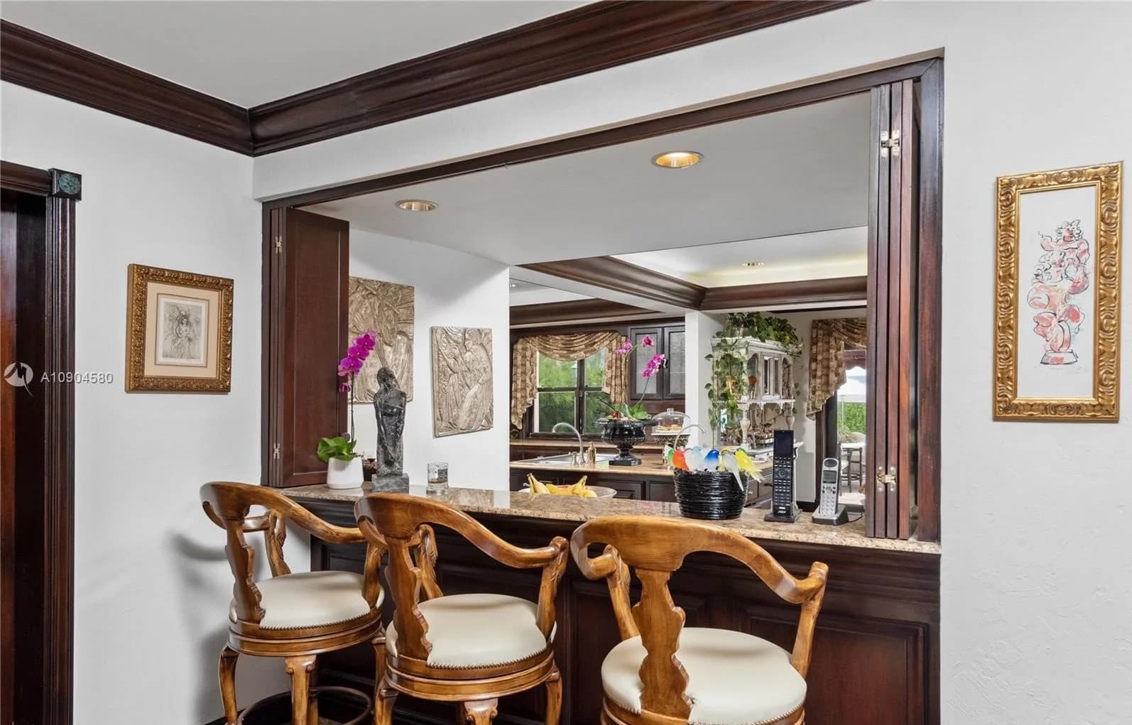 $23 Million Golden Beach Mansion, Downsizing Auction — auction photograph 5