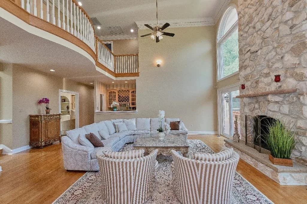 Shadowalk Manor Downsizing, Online Auction — featured auction photograph