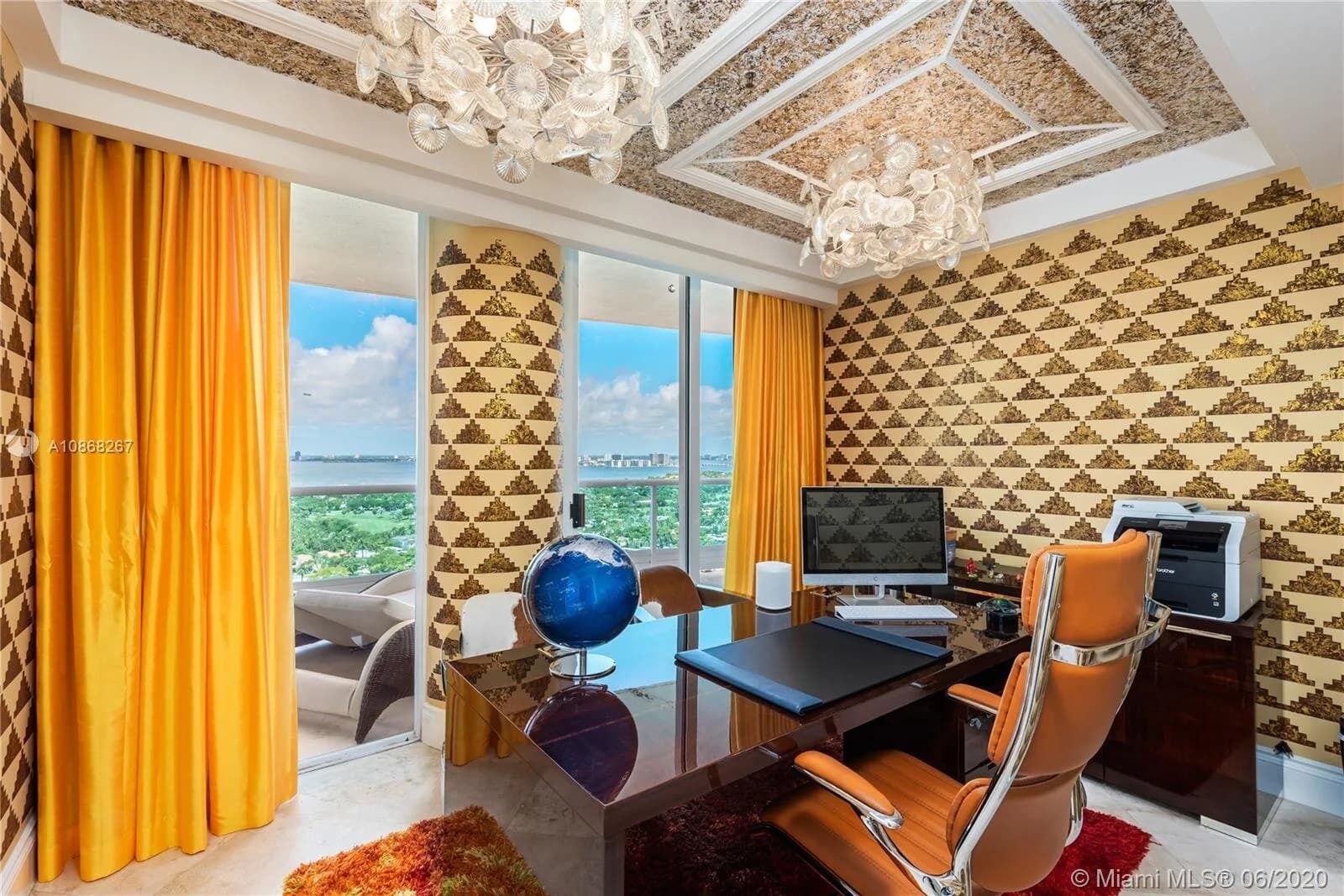 Miami Beach $4.5 M Penthouse, Online Downsizing Auction — auction photograph 6