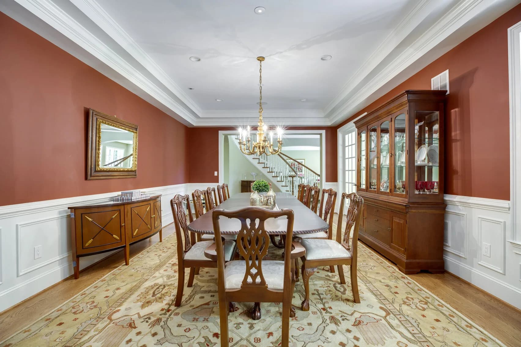 15,000 SF Luxury Springfield Mansion, Downsizing Online Auction — auction photograph 5