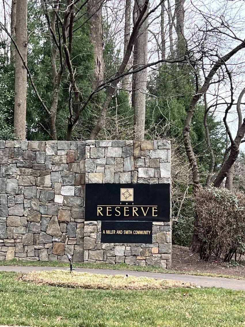 Reserve Mansion, McLean Downsizing Online Auction — auction photograph 2